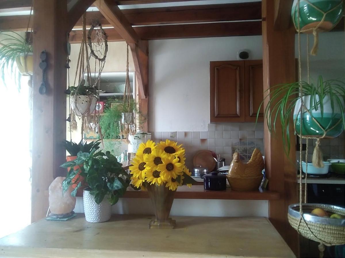 Les Tournesols Bed & Breakfast La Bernardiere ภายนอก รูปภาพ